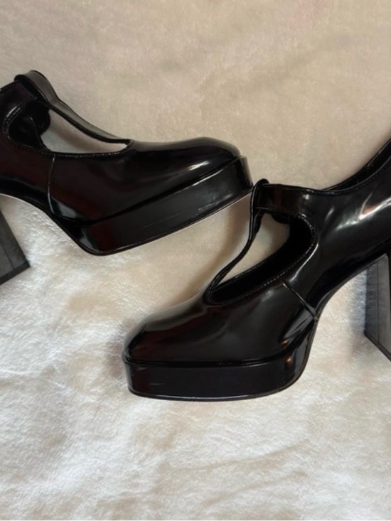 Sam Edelman Shoes - Sam Edelman Black Mary Jane Block Heels